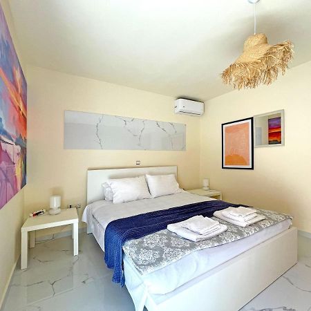 New Luxurious Apartment - 1 Minute From Elli Beach Rhodes City Exteriör bild