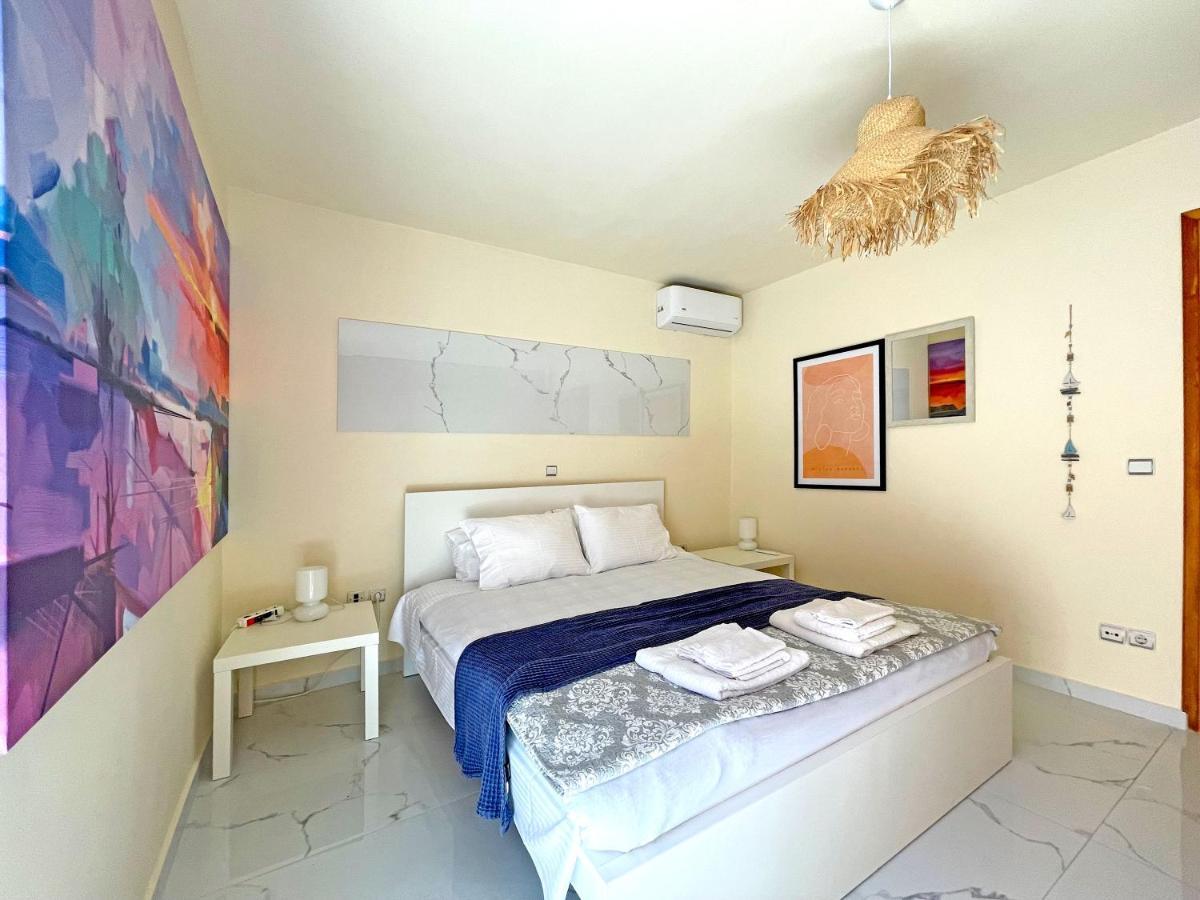 New Luxurious Apartment - 1 Minute From Elli Beach Rhodes City Exteriör bild